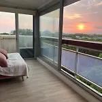Vue Panoramique Pour Ce Grand En Centre *