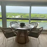 Vue Panoramique Pour Ce Grand En Centre