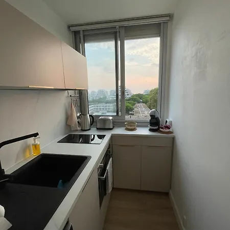 Vue Panoramique Pour Ce Grand En Centre La Grande Motte