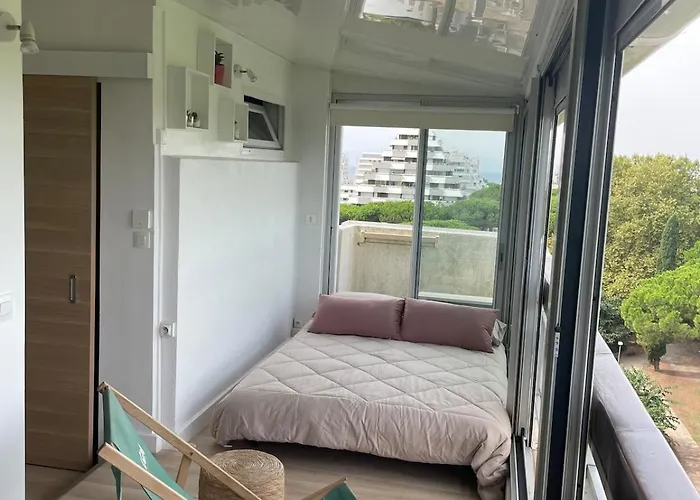 Vue Panoramique Pour Ce Grand En Centre Apartamento