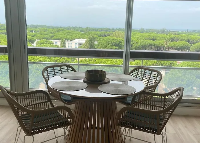 Vue Panoramique Pour Ce Grand En Centre