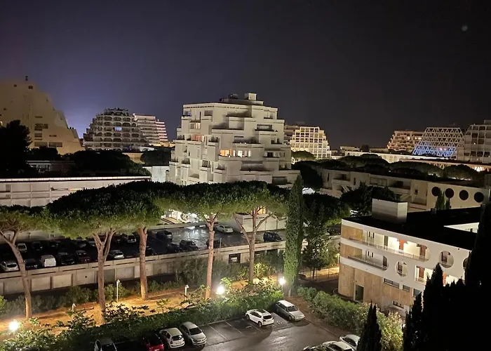 Vue Panoramique Pour Ce Grand En Centre Apartamento